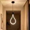 معلقة LED أنيقة على شكل قطرة ماء، توفر إضاءة دافئة ومريحة، لمدخل المنزل