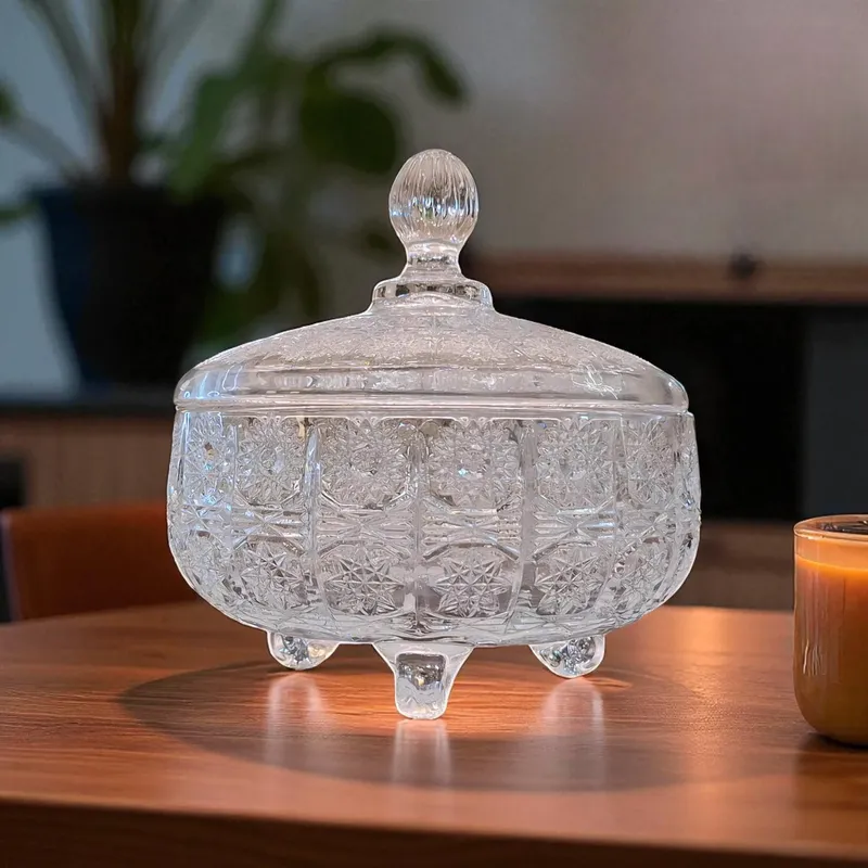 إخوان سرور الإضاءة الحديثة والديكور بونبونيرة زجاج كريستالي بتصميم بوهيمي أنيق، مثالية للحلوى والديكور.