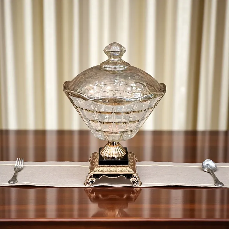 إخوان سرور الإضاءة الحديثة والديكور بونبونيرات