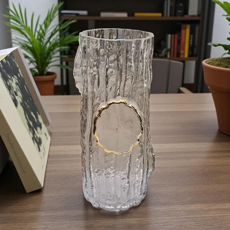 فازة زجاجية فاخرة بتصميم جذع شجرة مع لمسة ذهبية عصرية، موديل 028905 فازة زجاجية فاخرة بتصميم جذع شجرة بلمسة ذهبية للديكور المنزلي